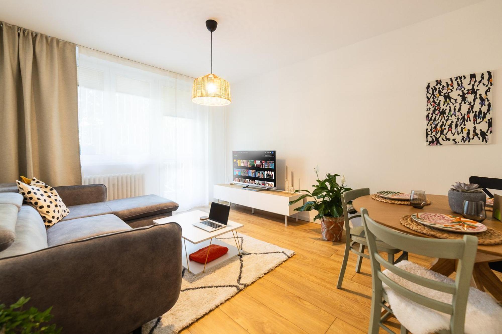 Moderni S Primym Vstupem Do Parku V Centru Ostravy Apartmán